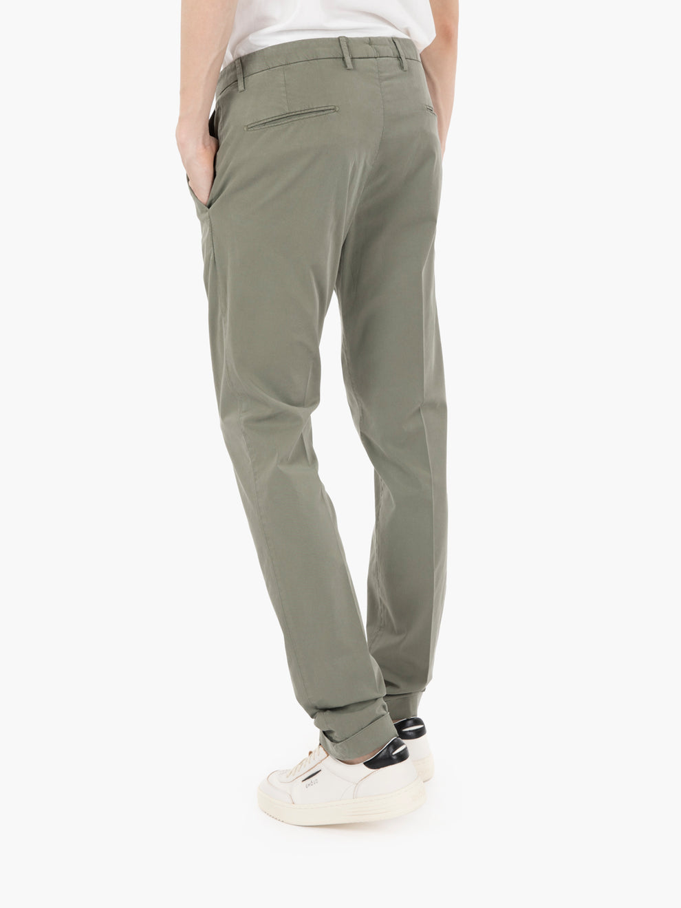 Pantaloni in cotone e tencel militare