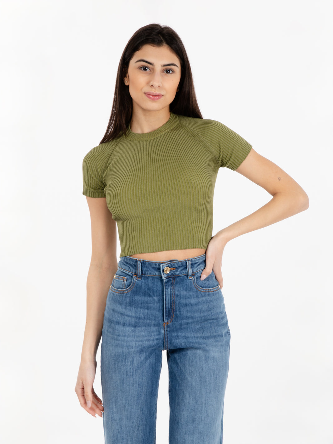 Ribbed T-shirt with jungle back neckline