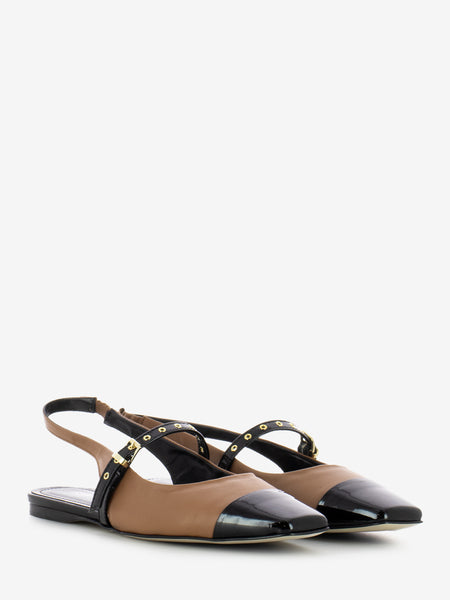 Chanel con punta lucida nero / cuoio