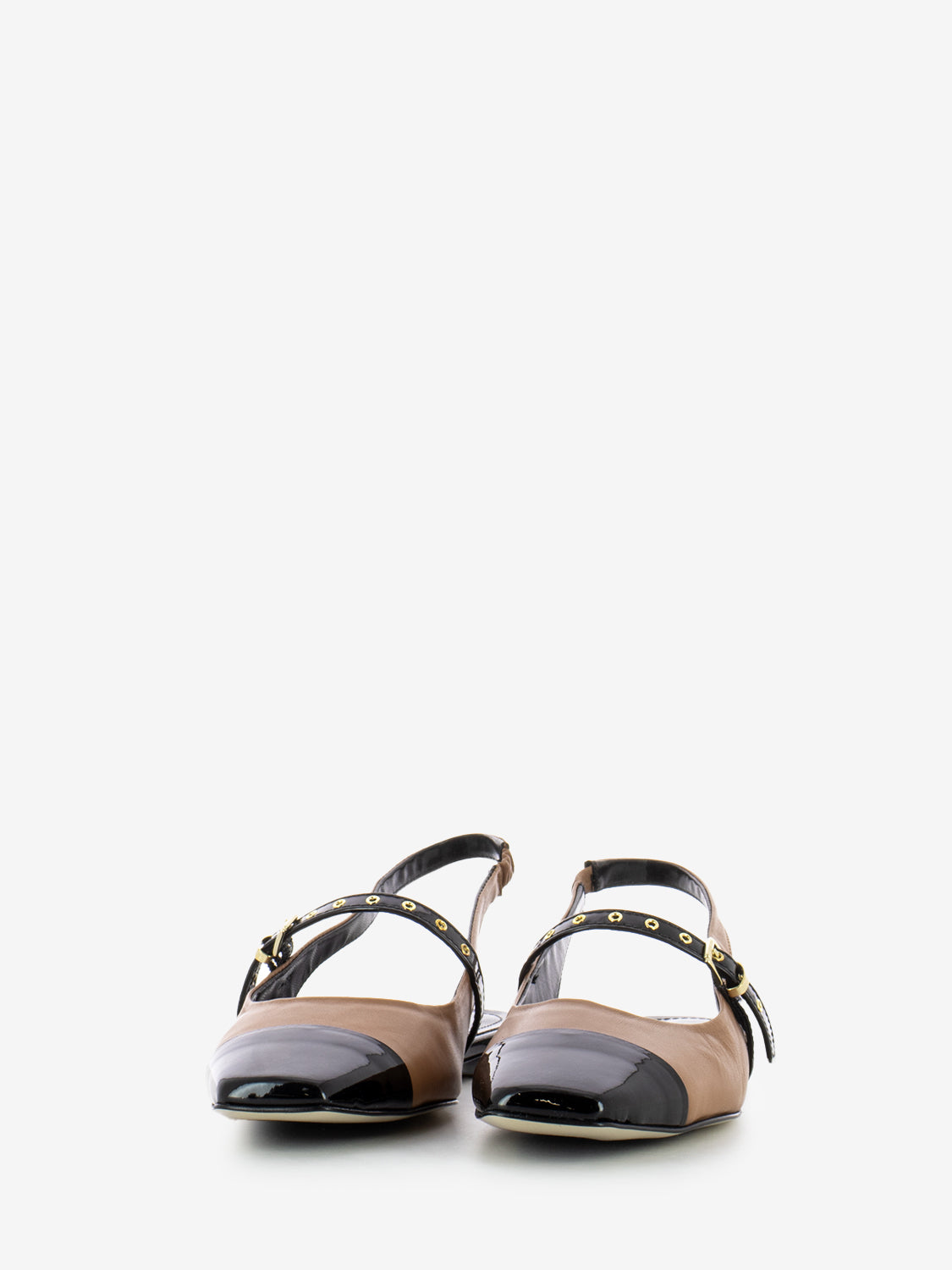 Chanel with shiny tip black / leather