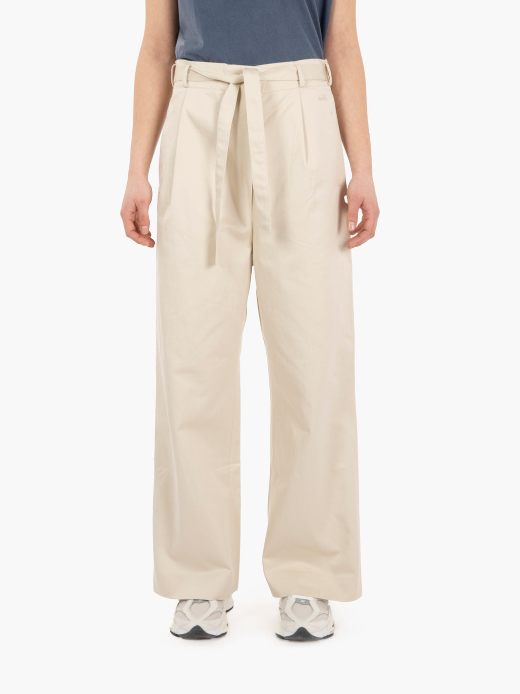 Pantaloni wide leg con cintura beige