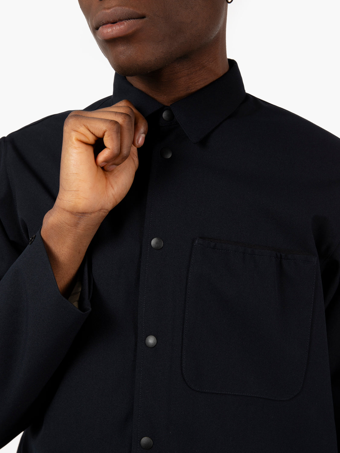 Travel shirt free gabardine navy blue