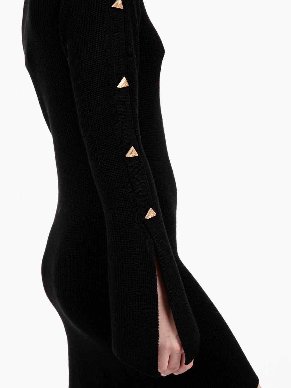 Minidress con spacchi sulle maniche nero