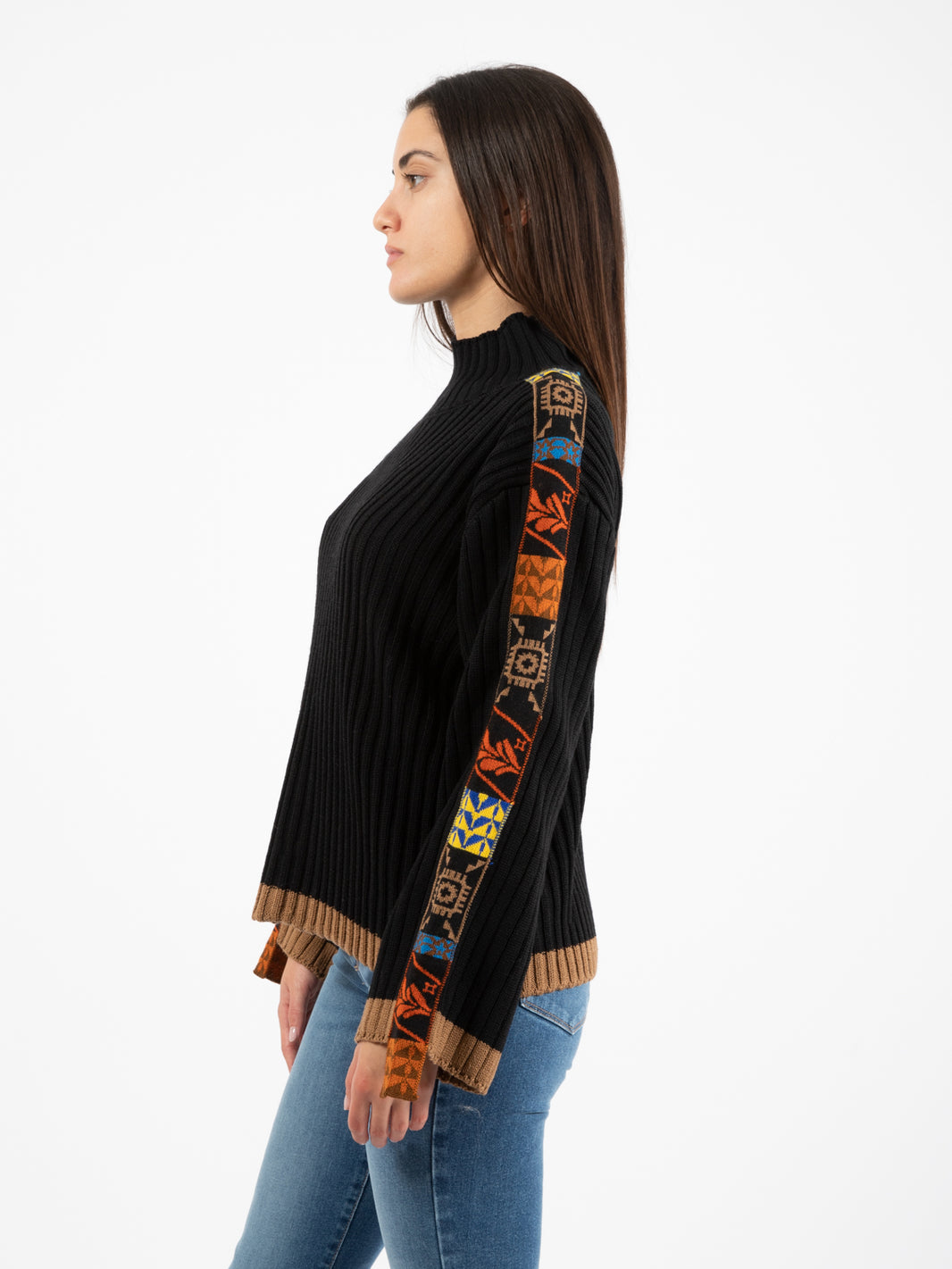 Pullover con inserti etnici nero