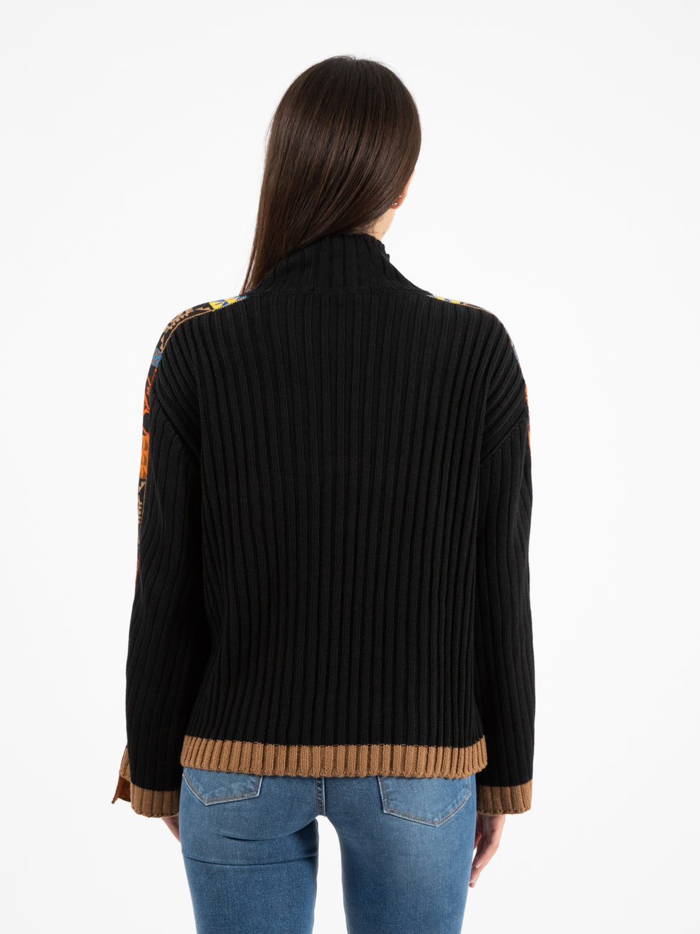 Pullover con inserti etnici nero