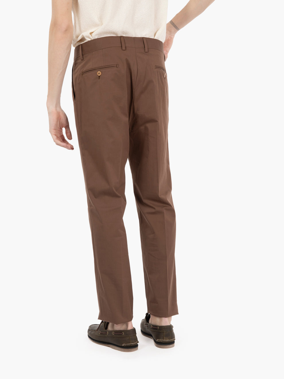 Double-breasted suit in chocolate cotton