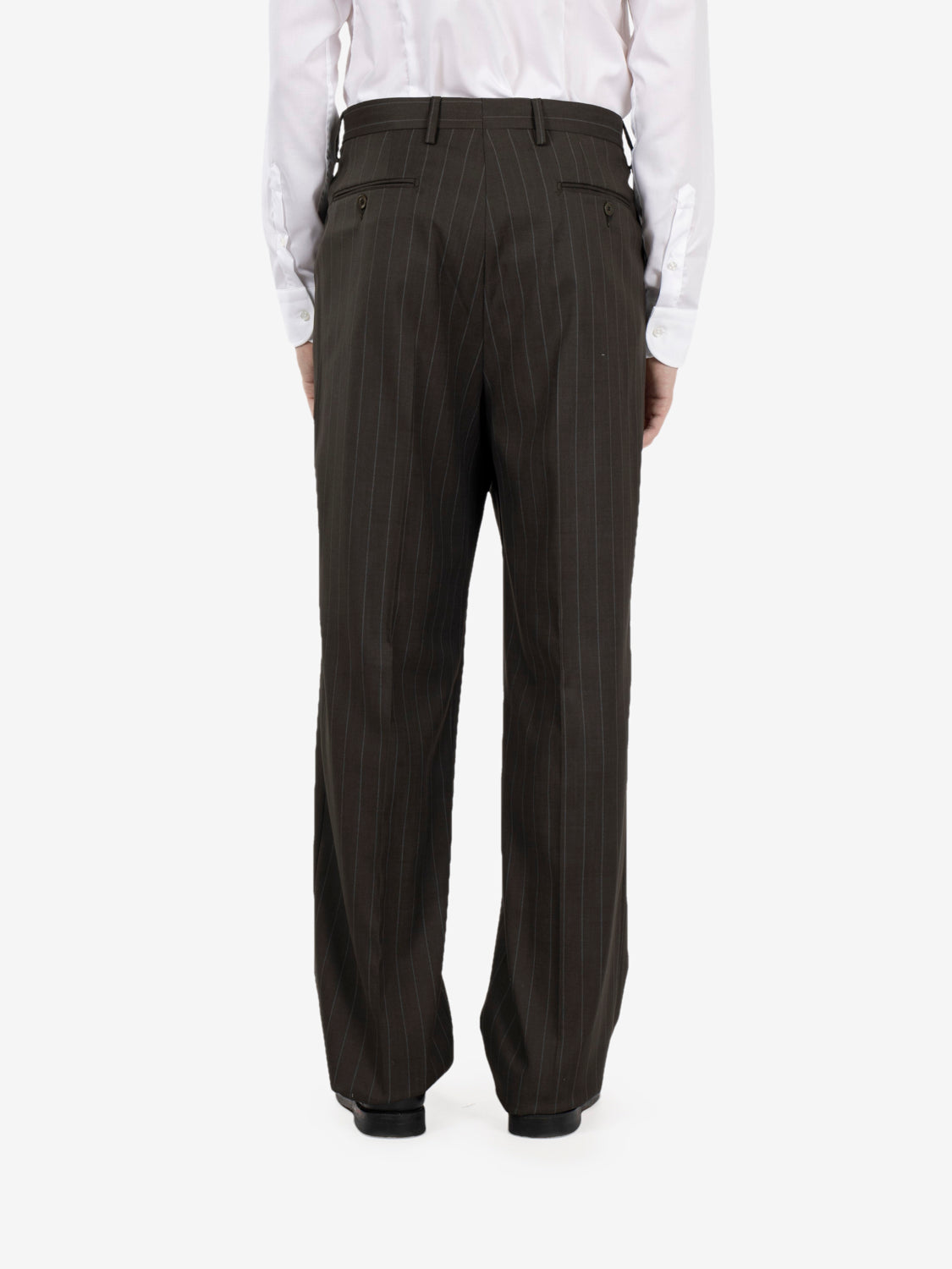 Green pinstriped oversized double-breasted suit