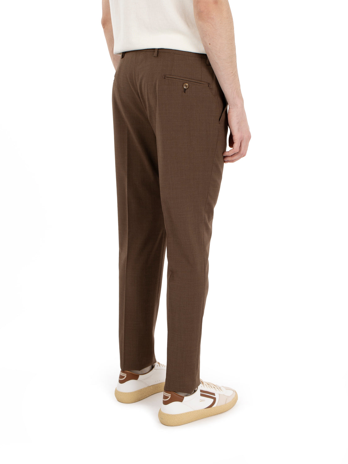 Abito fresco di lana moro