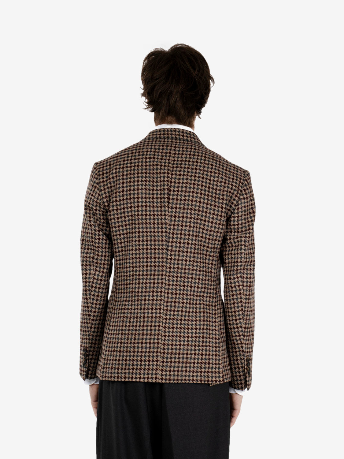 Burgundy houndstooth double-breasted blazer