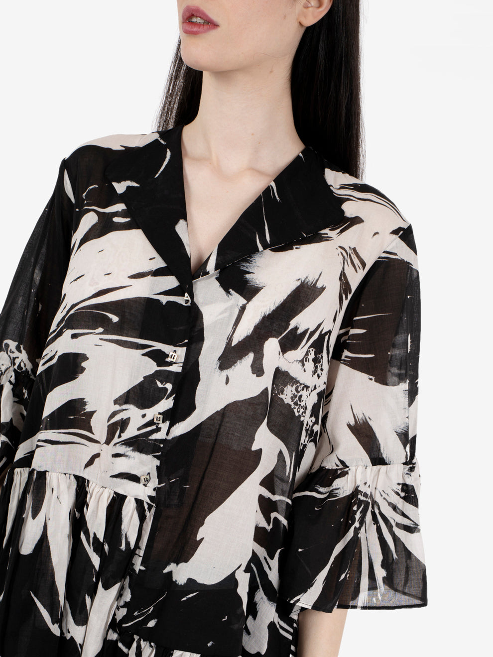Short black and white floral print dress