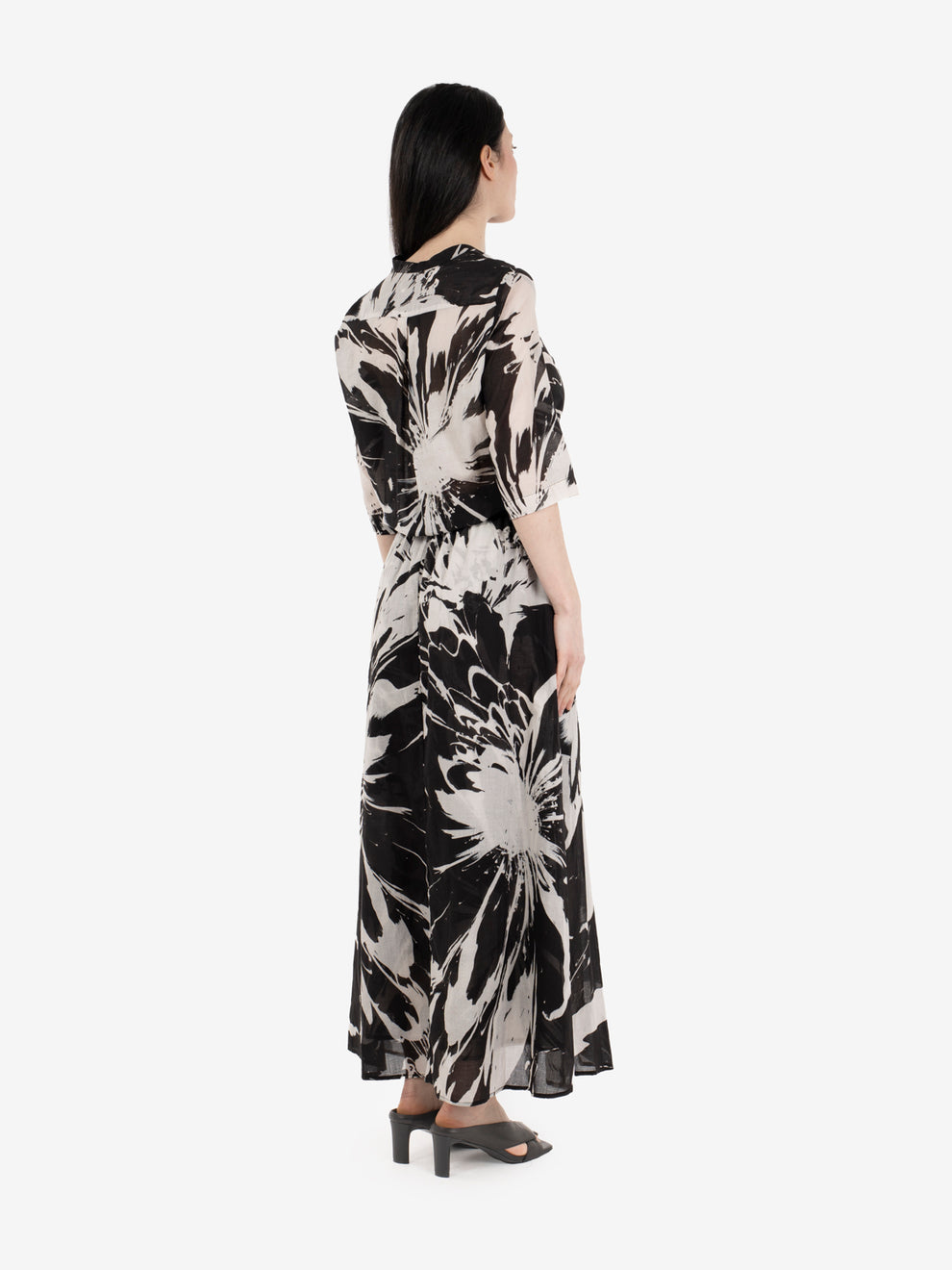 Black / white floral print maxi dress