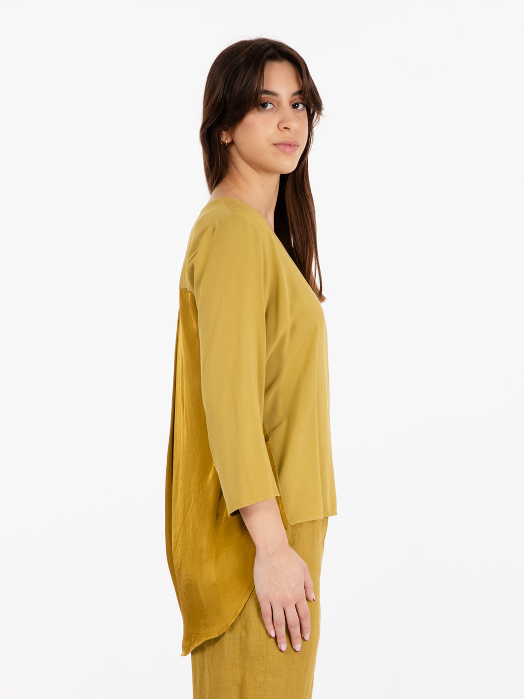 Blusa in viscosa con taschino evo