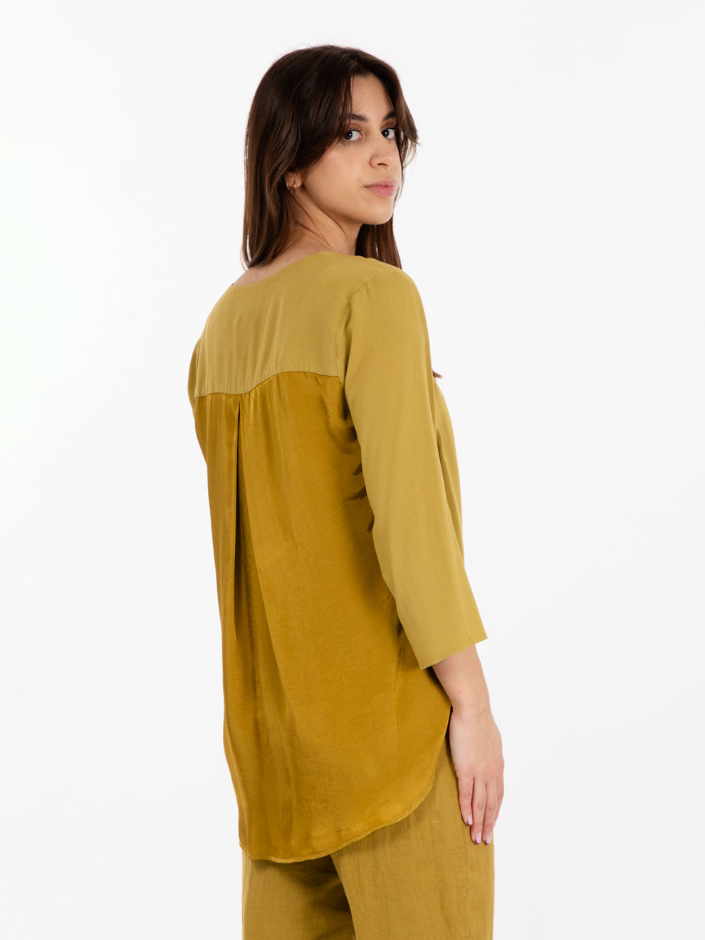 Blusa in viscosa con taschino evo