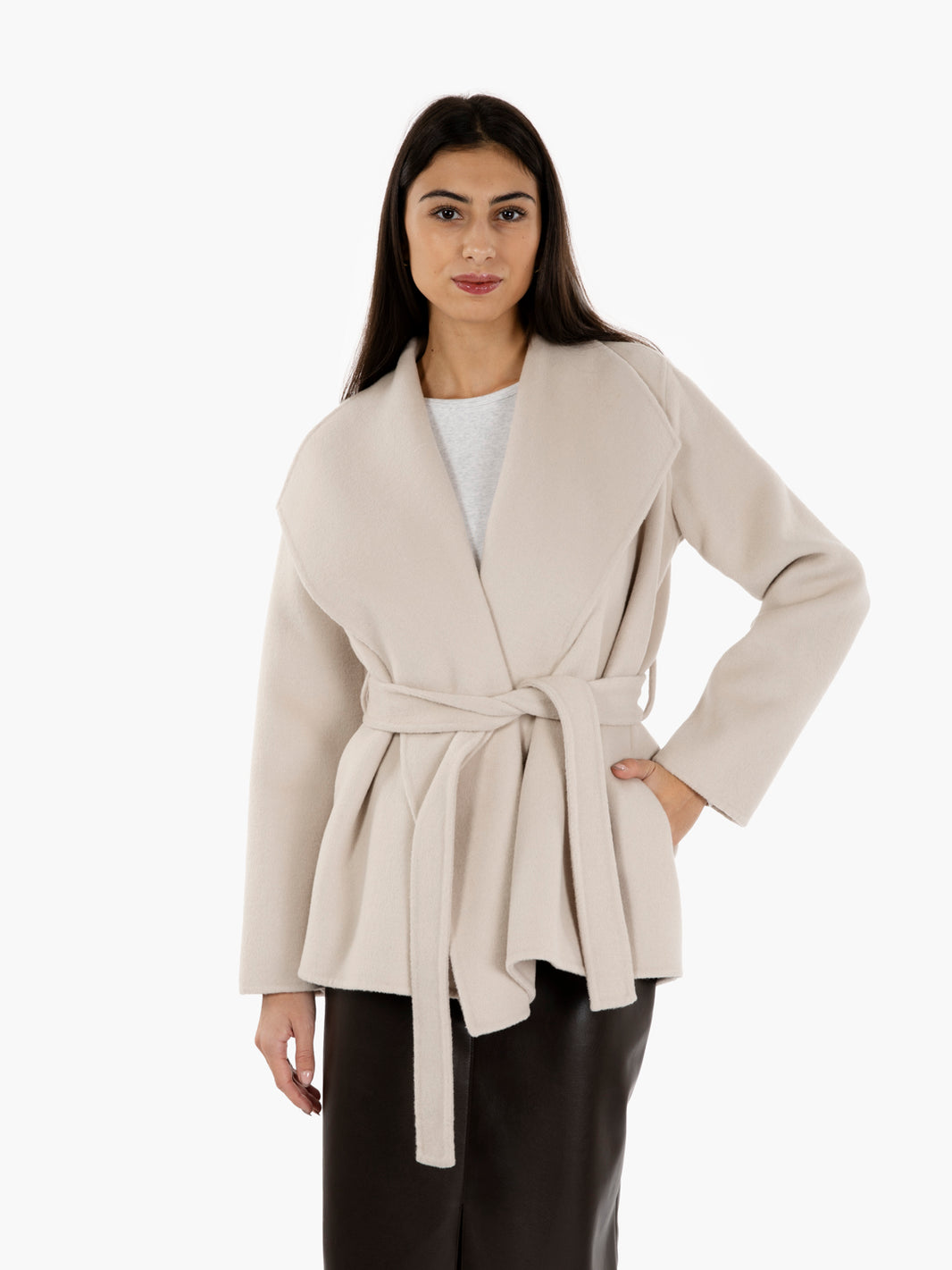 Short coat with beige sash
