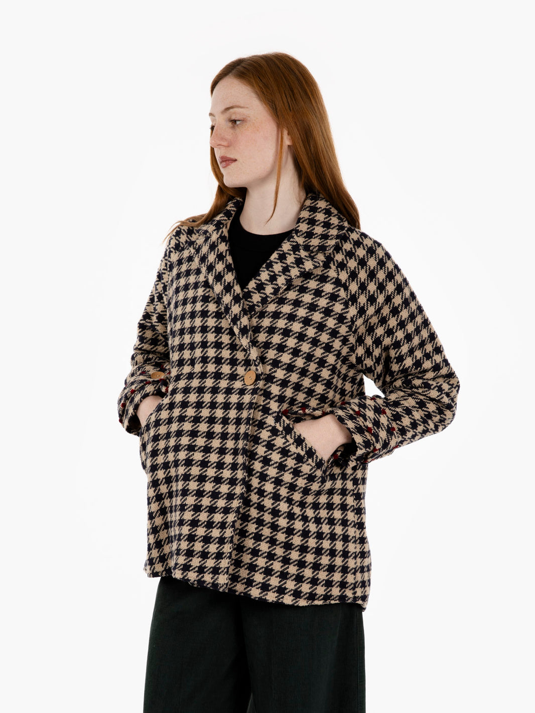 Short blue houndstooth coat