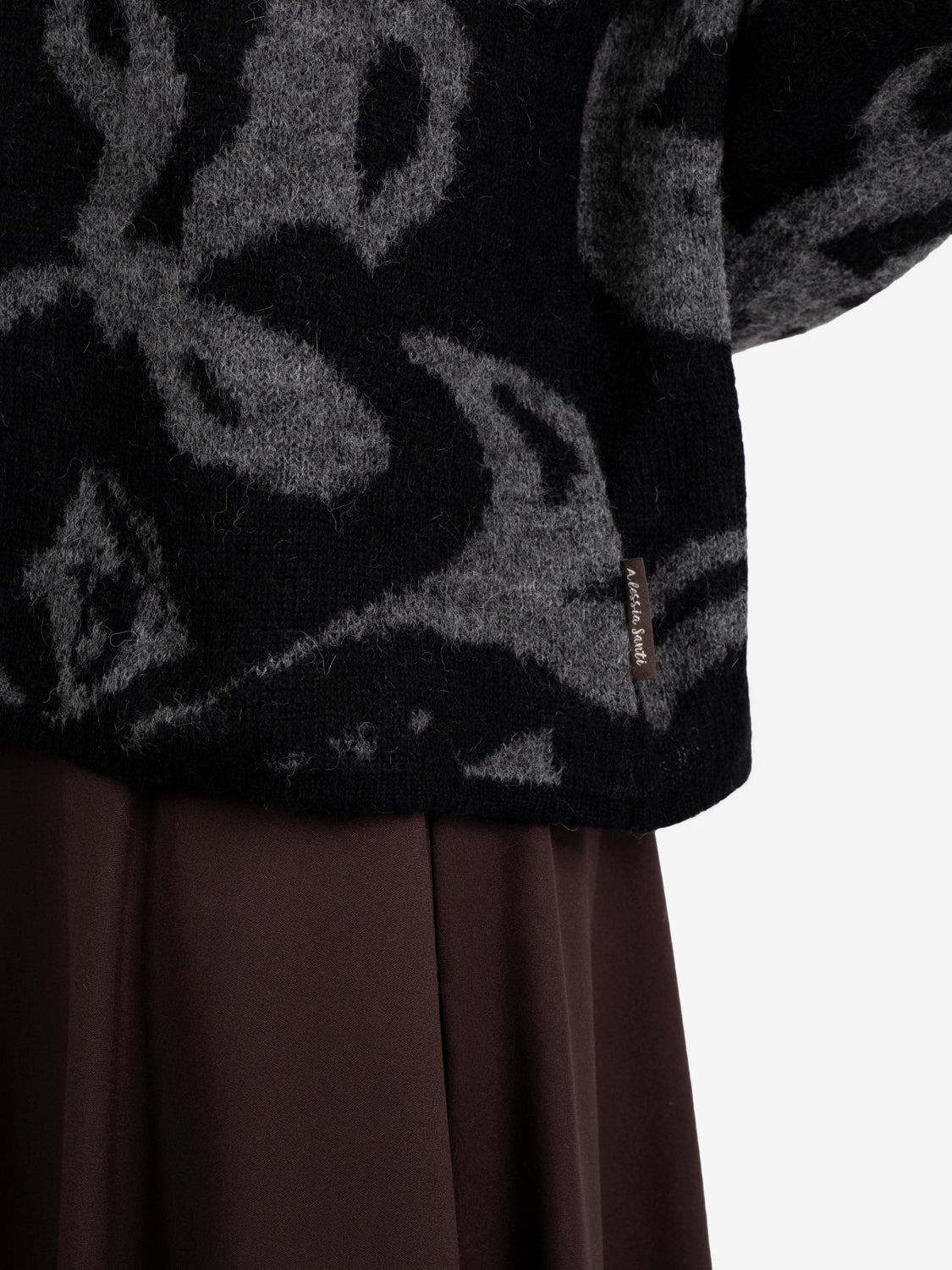 Maglione jacquard scollo V nero / grigio