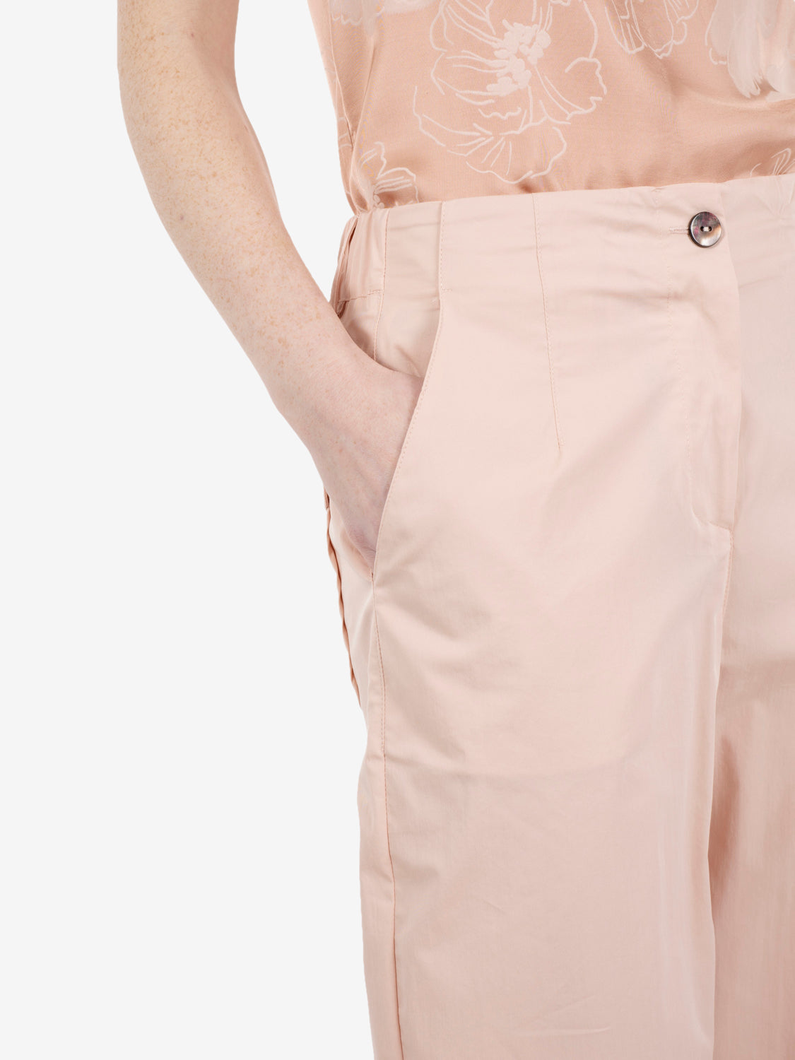 Blush carrot fit trousers