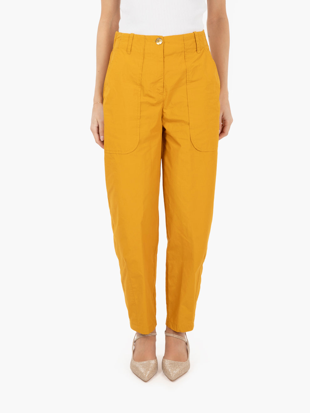 Pantaloni carrot fit senape