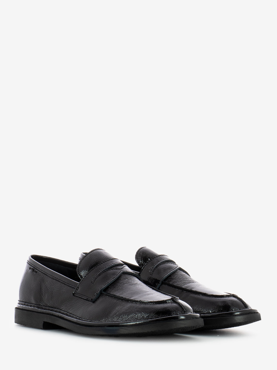Mocassini vernice in pelle nero