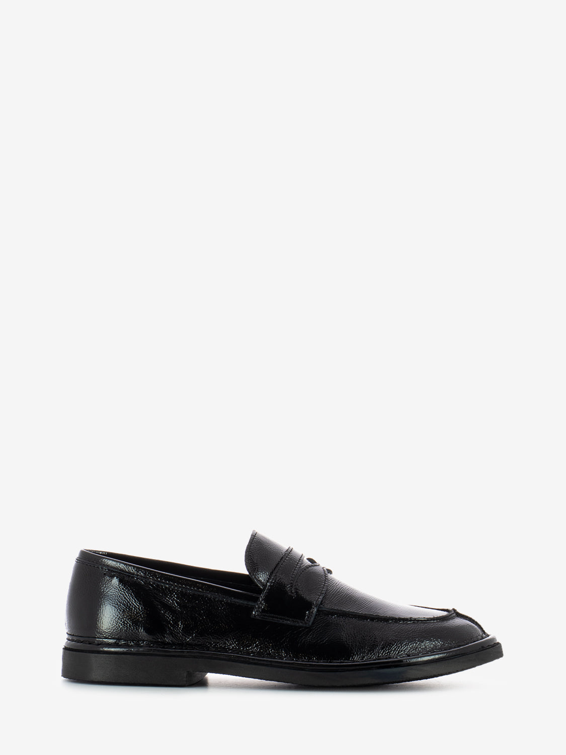 Mocassini vernice in pelle nero