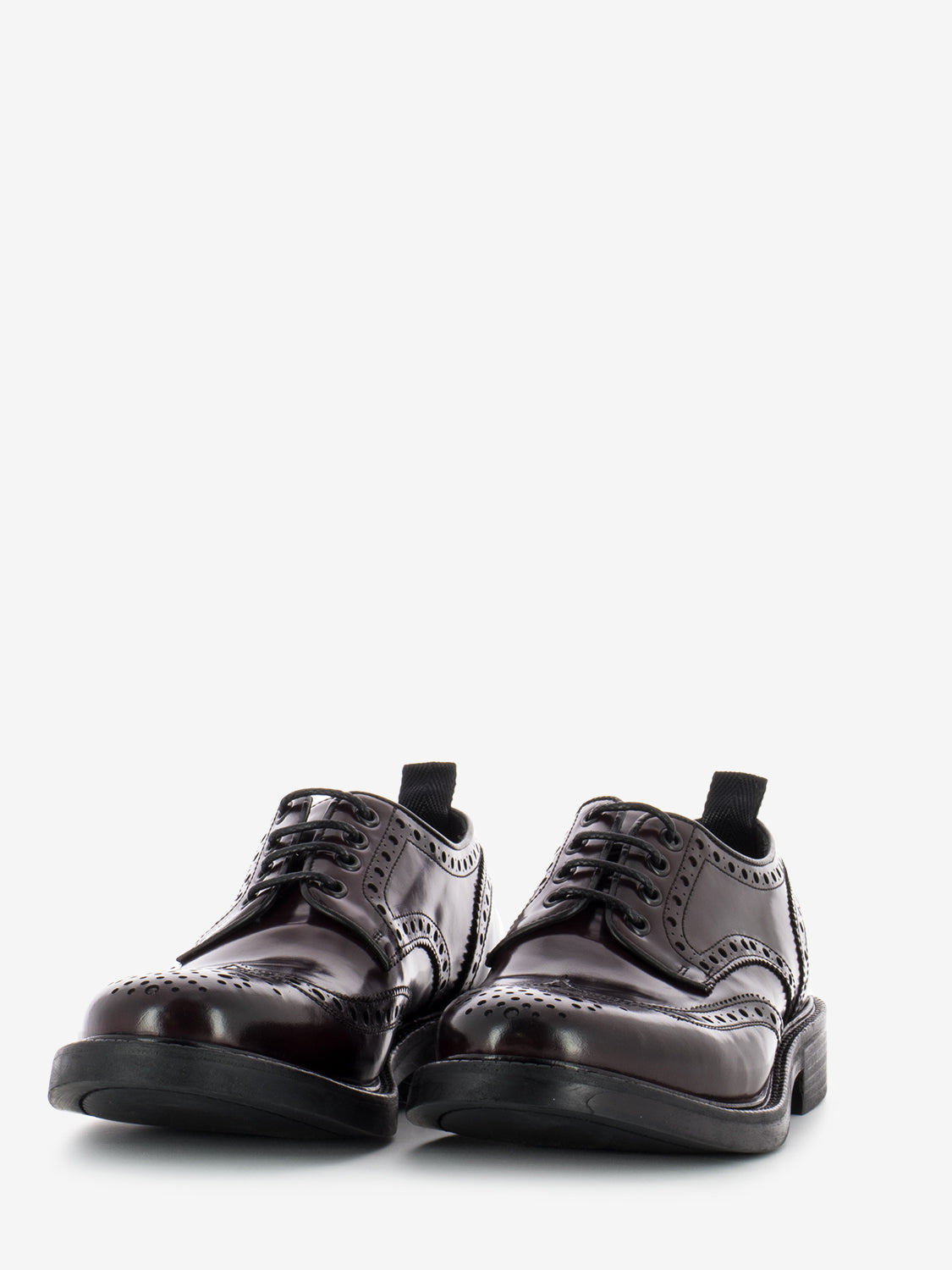 Scarpa derby con brogues amaranto