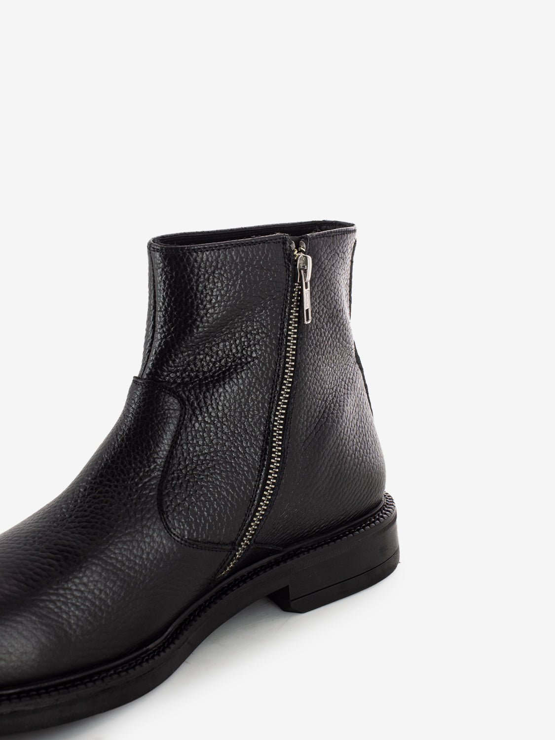 Tronchetti in pelle martellata nero
