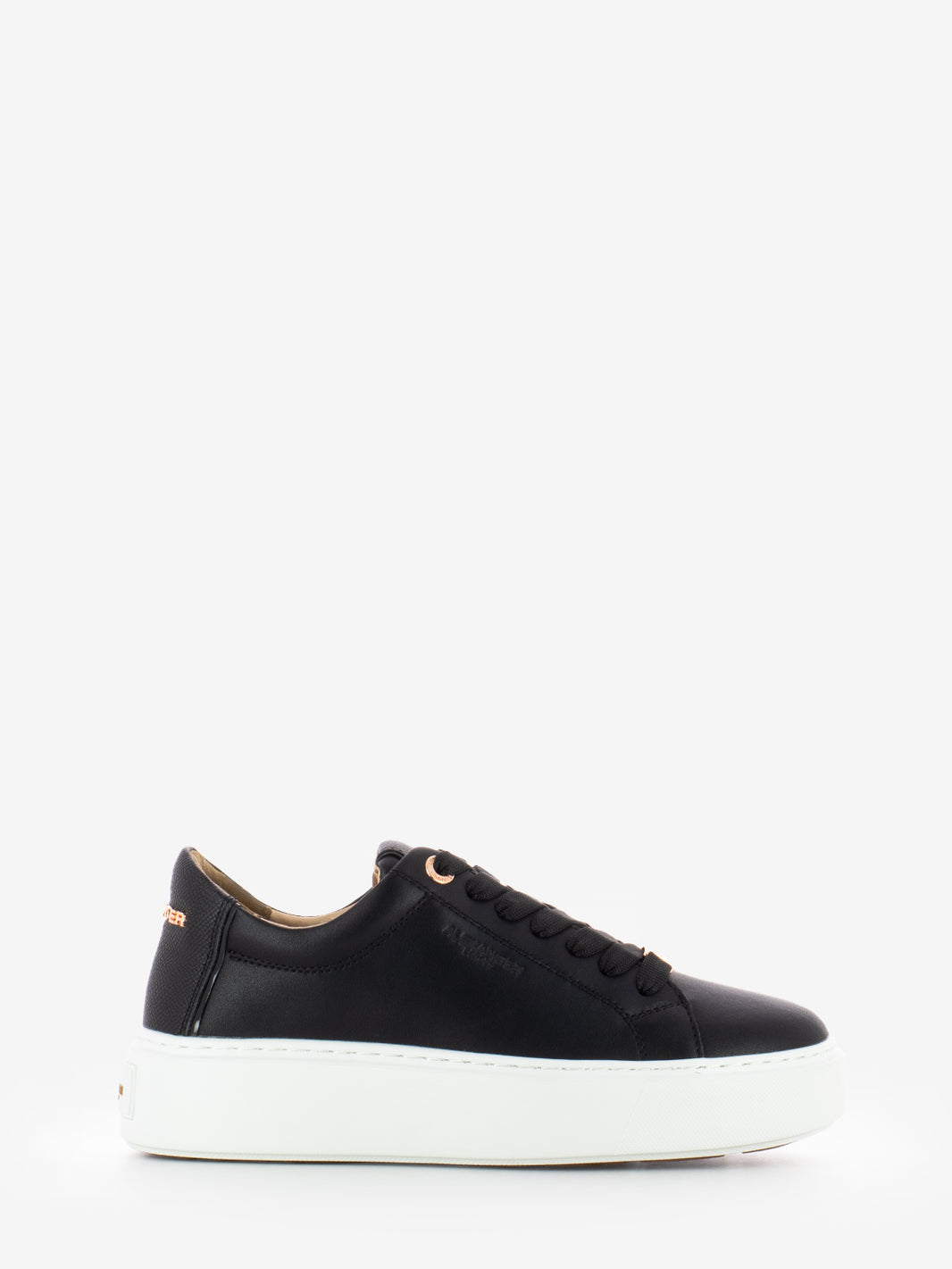 London High W black