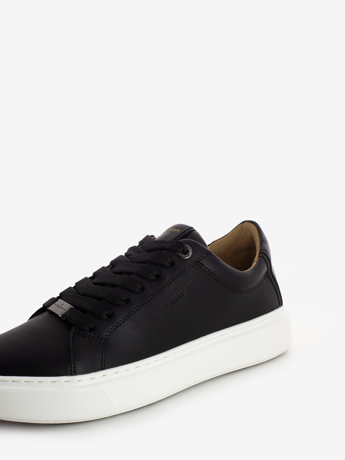 London M black