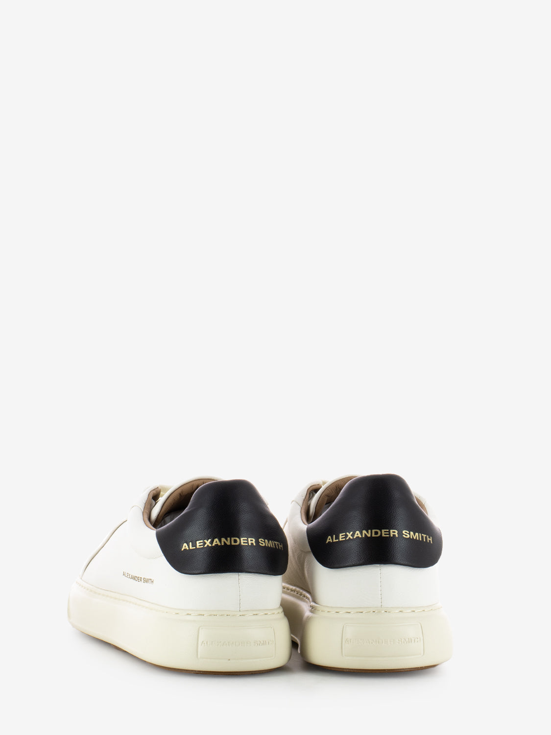 Soho Man white / black