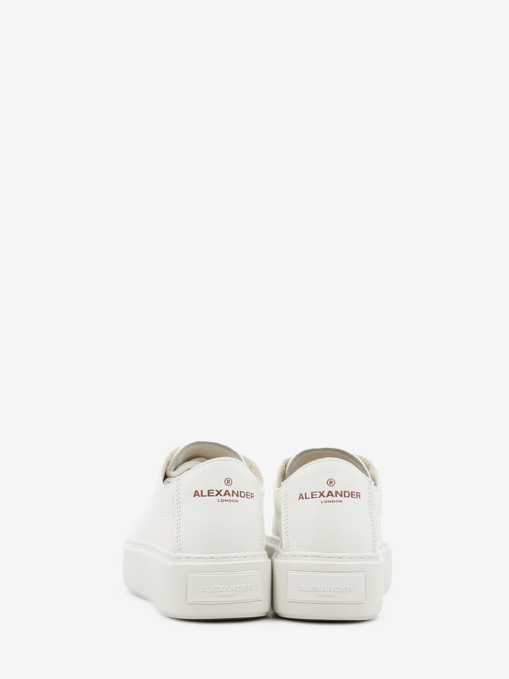 Sneaker London deconstructed total white