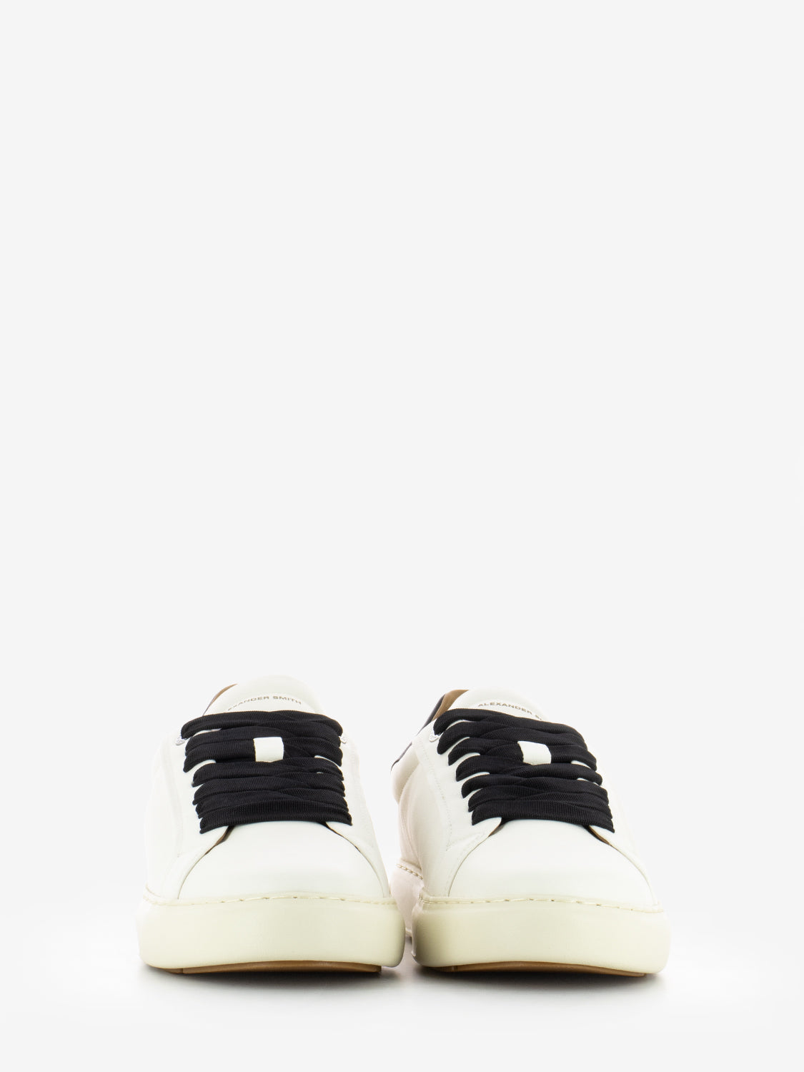Soho M white / black