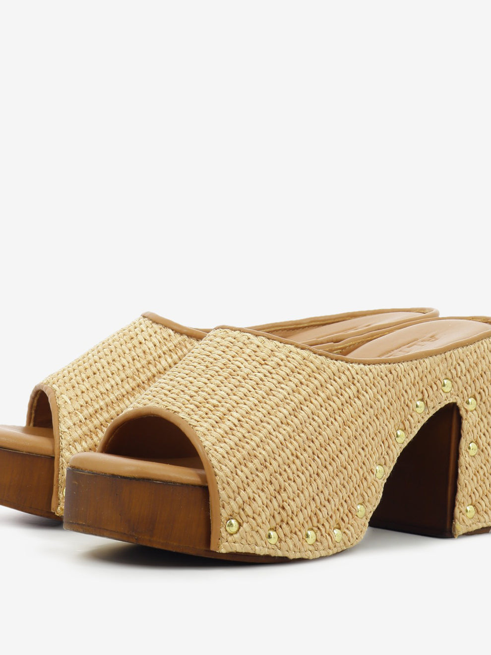 Amelia beige raffia clog