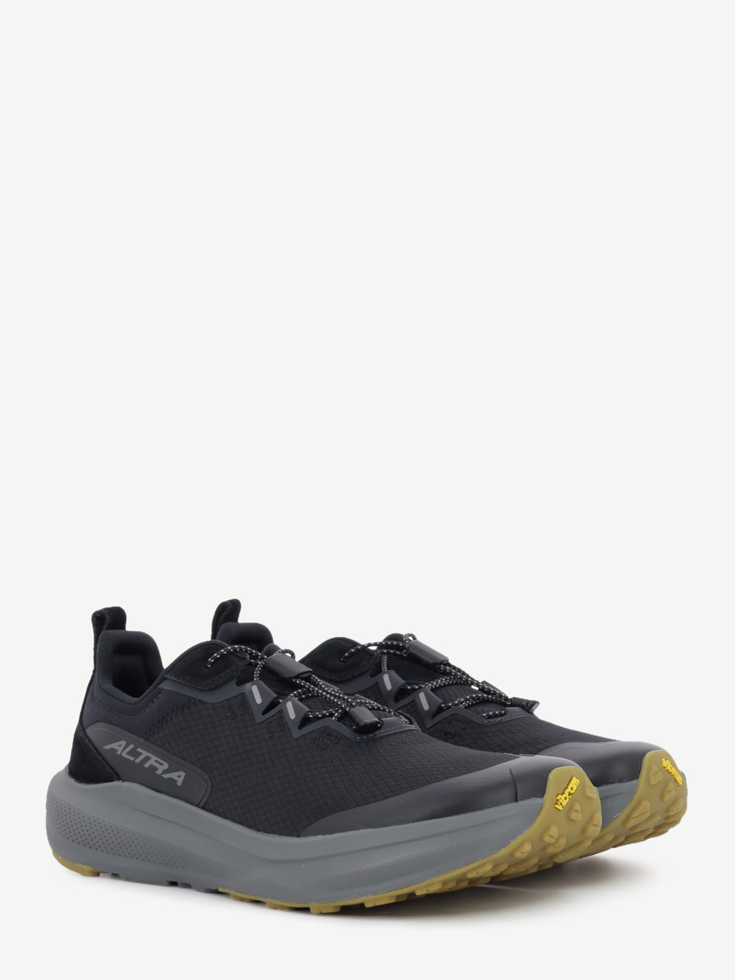 M Voyager black