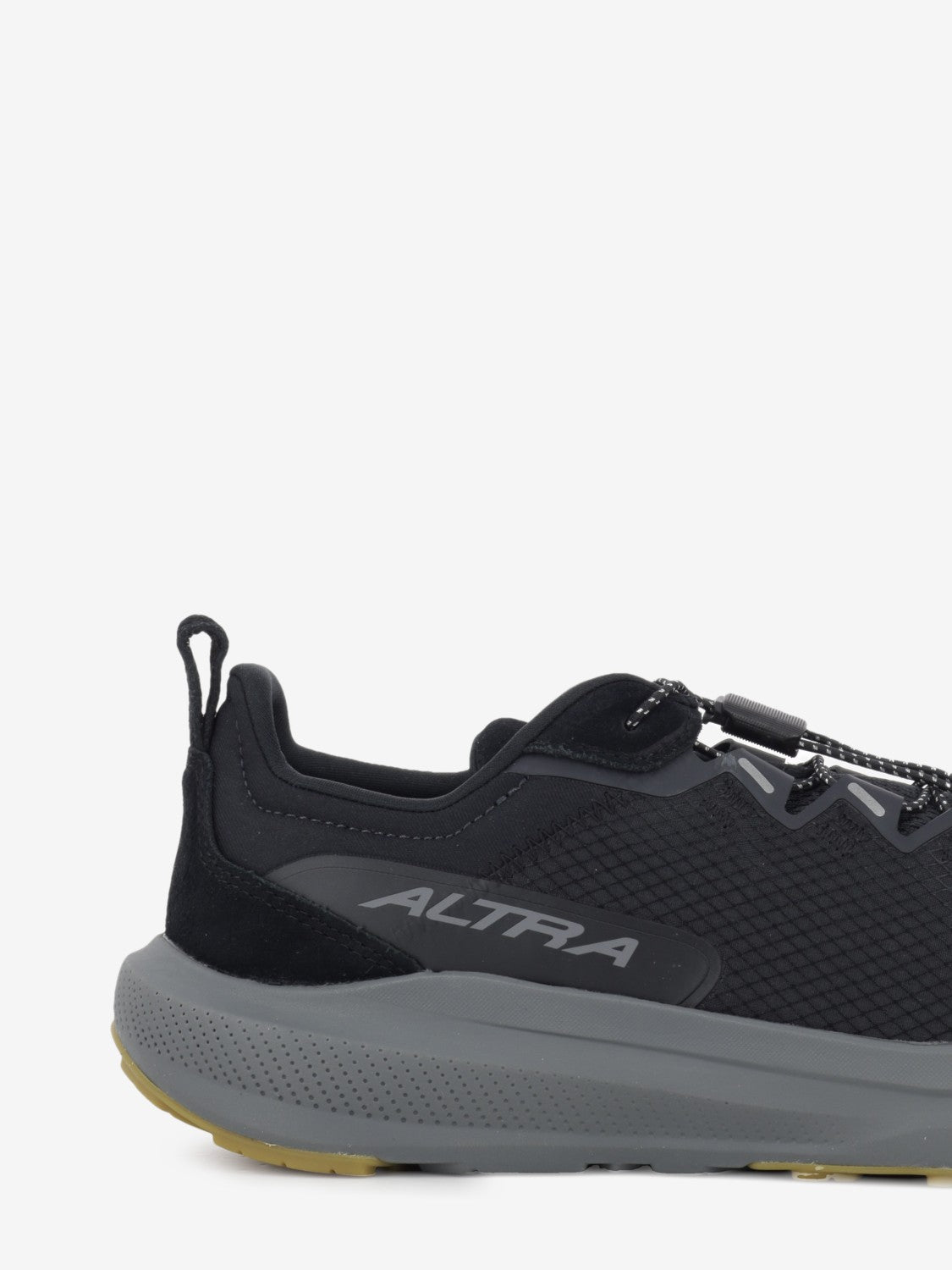 M Voyager black