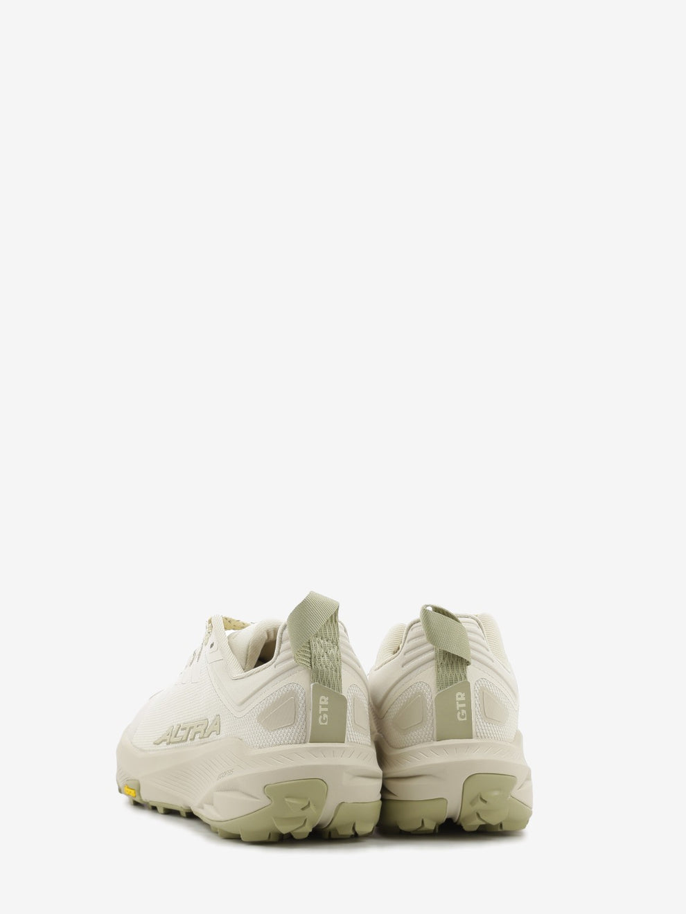 W Experience Wild 3+ sand