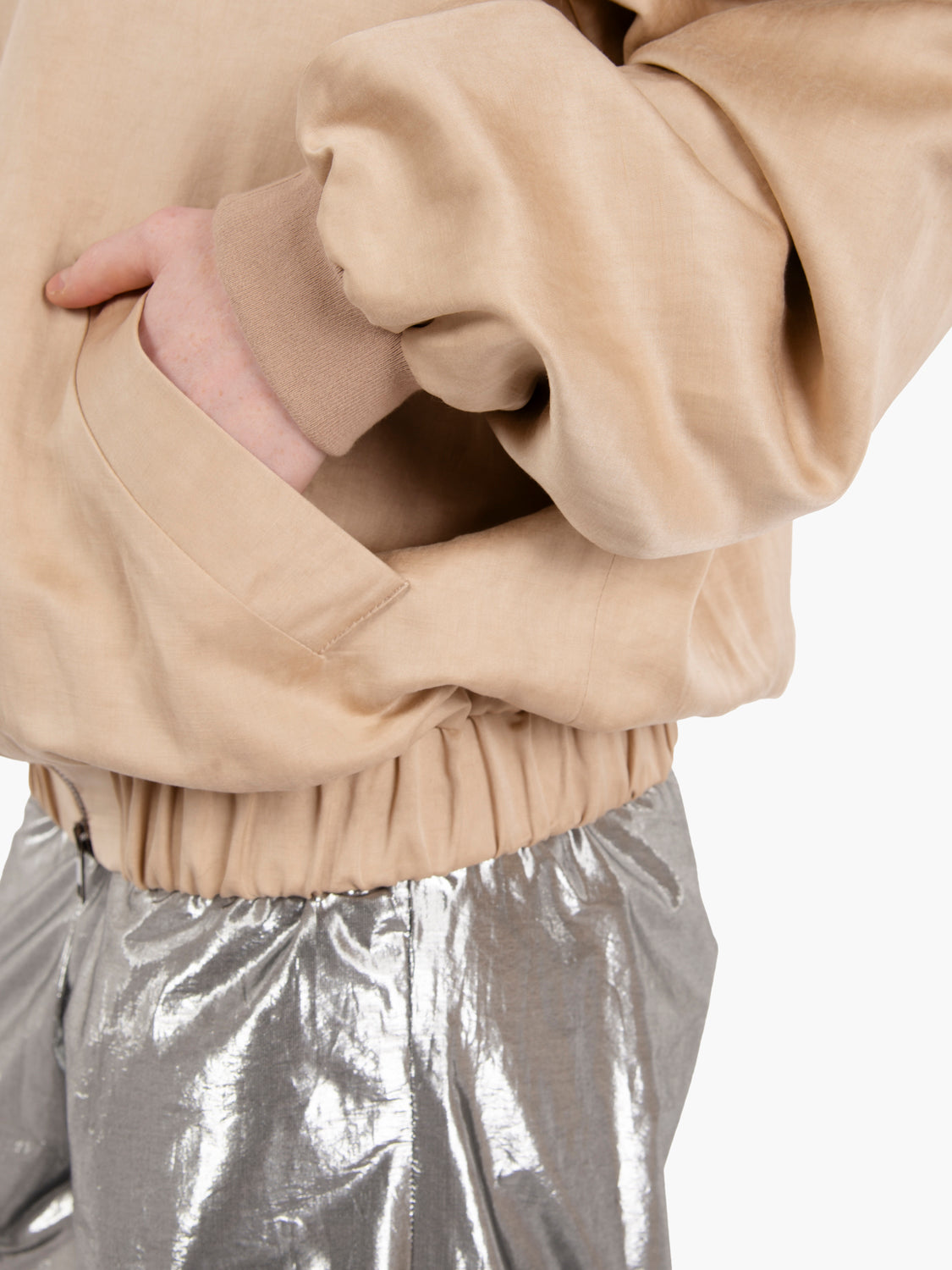Bomber con tasche misto lino nude