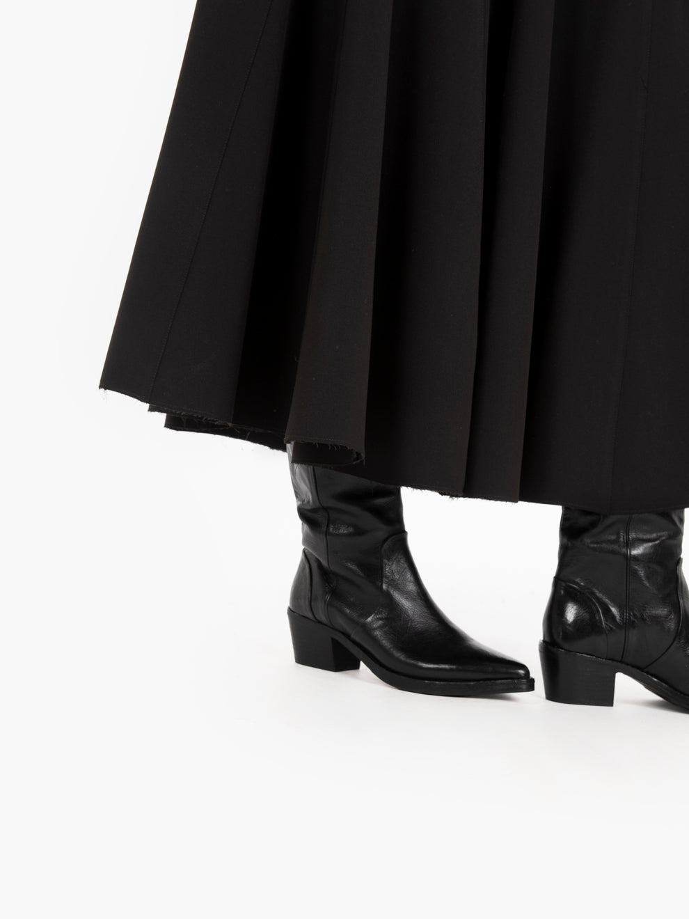 URBAN DAILY BLACK SQUARE SKIRT 165007_NE