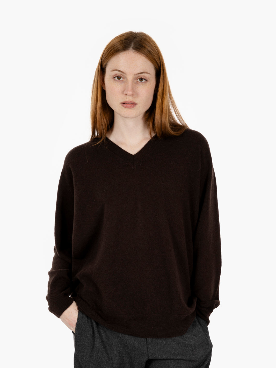 CHOCO V-NECK CASHMERE SWEATER 265464_CHOCO