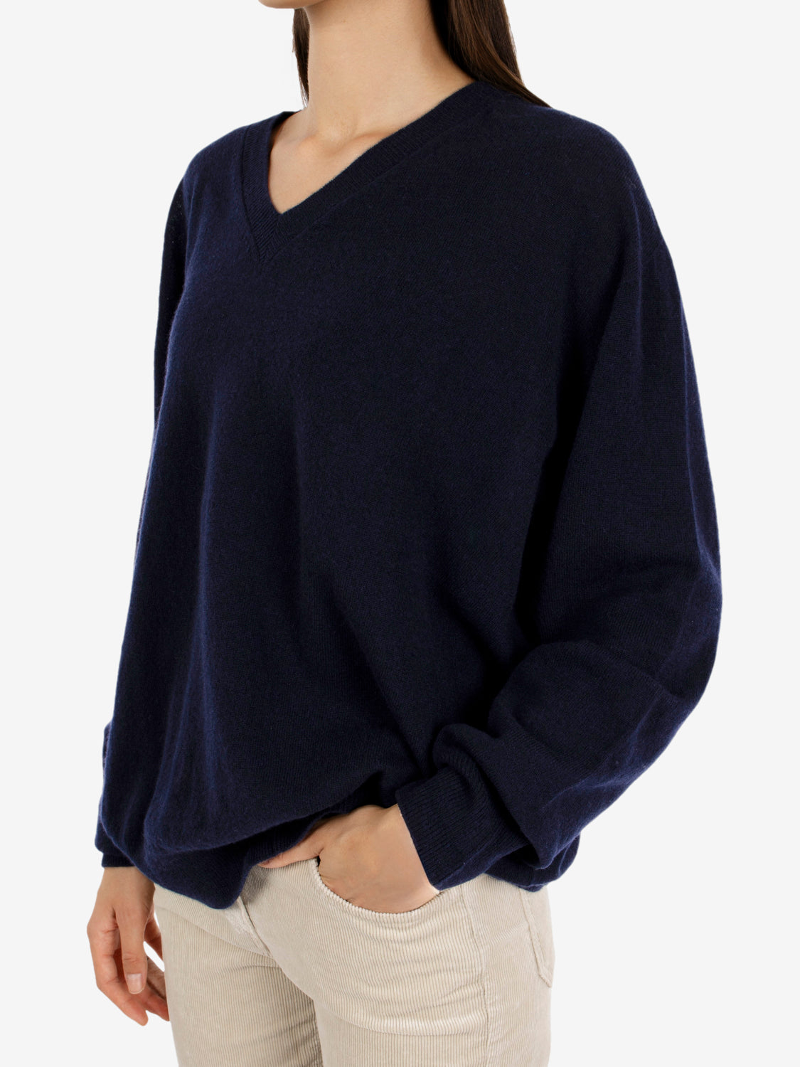Maglione scollo V cachemire notte