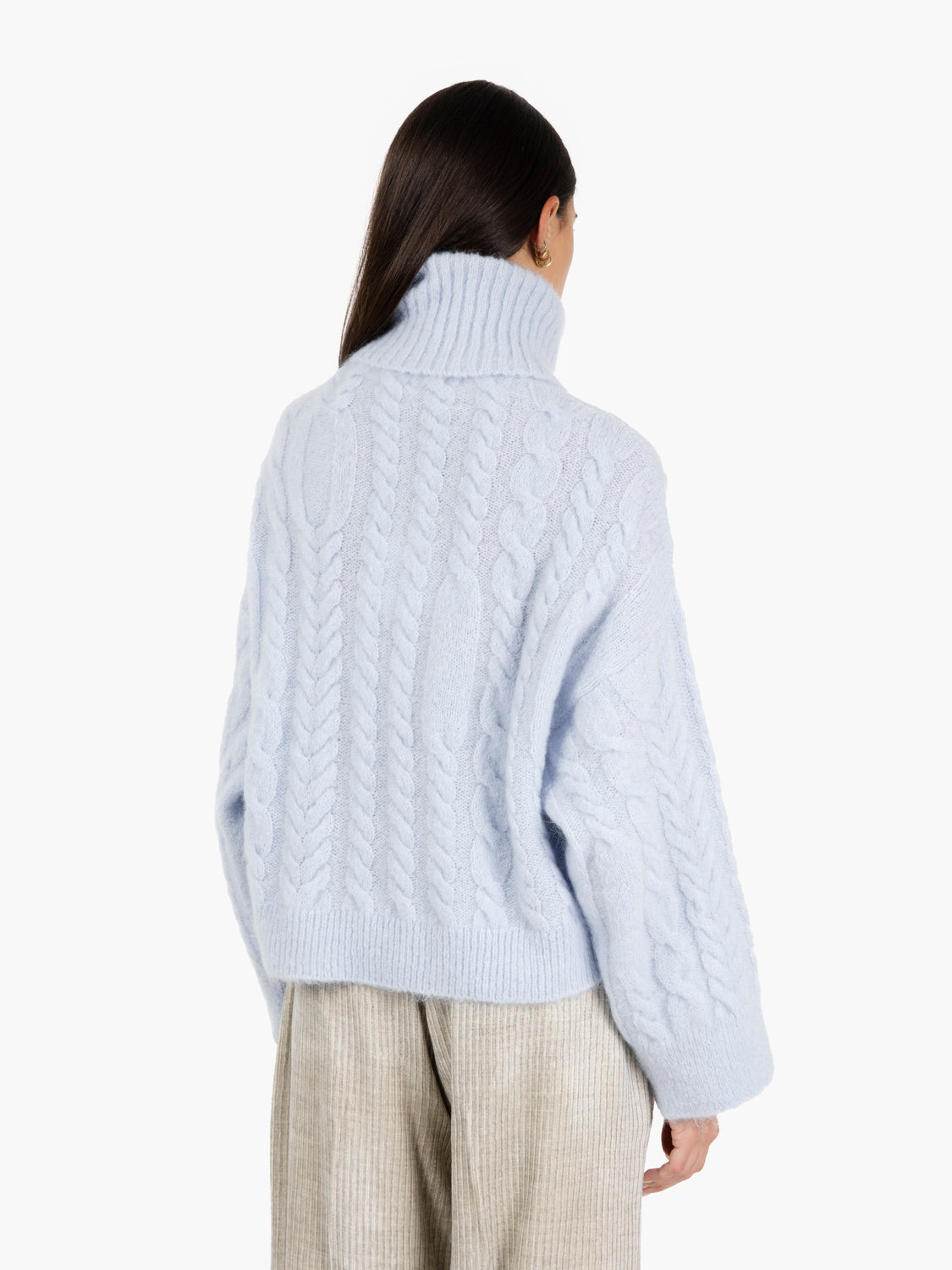 Super mohair turtleneck sweater in dusty pink