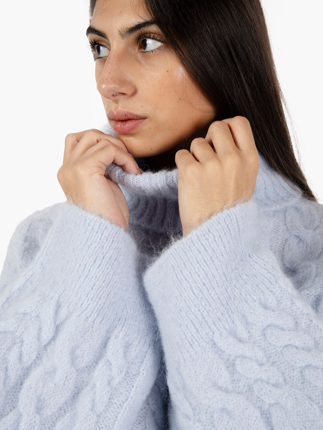 Super mohair turtleneck sweater in dusty pink