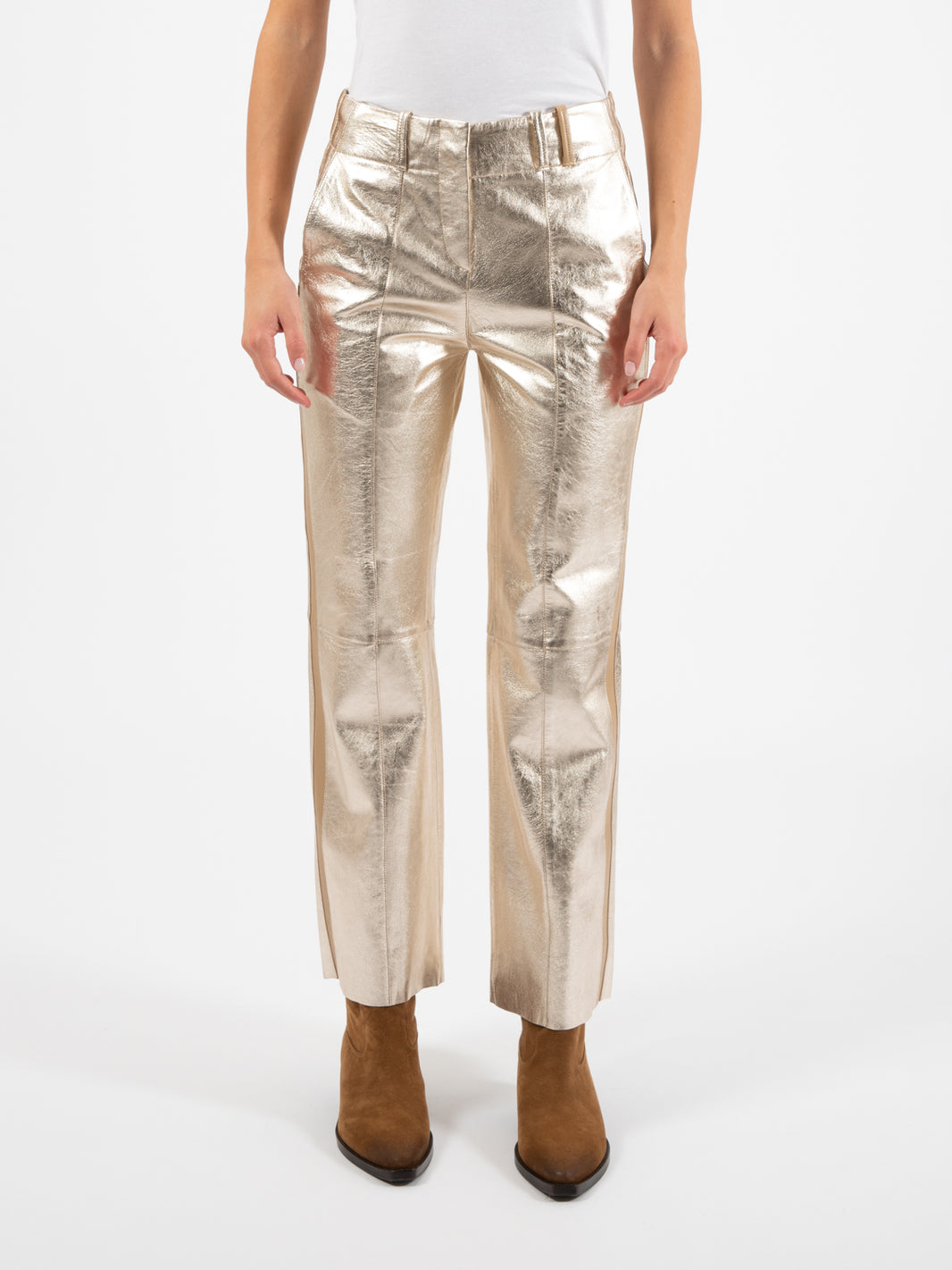 Pantalone in pelle oro laminato
