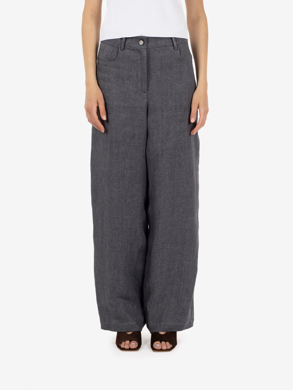 Licorice linen trousers