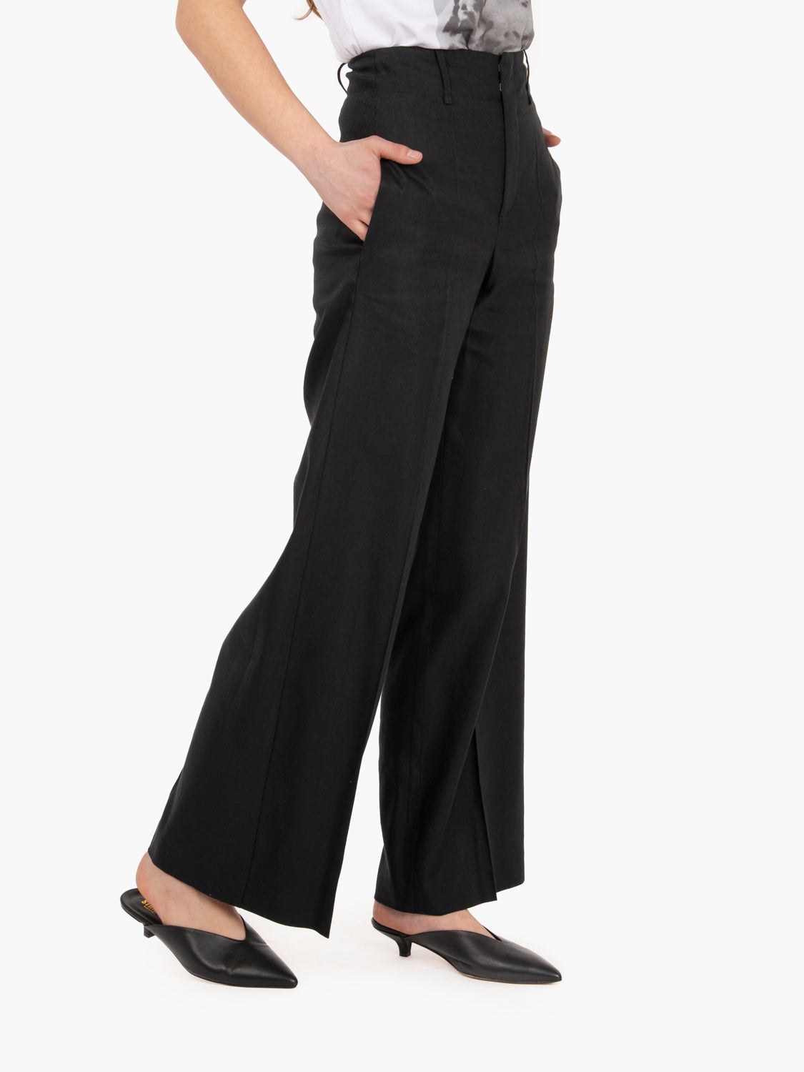 Pantaloni in lino stretch svasati neri