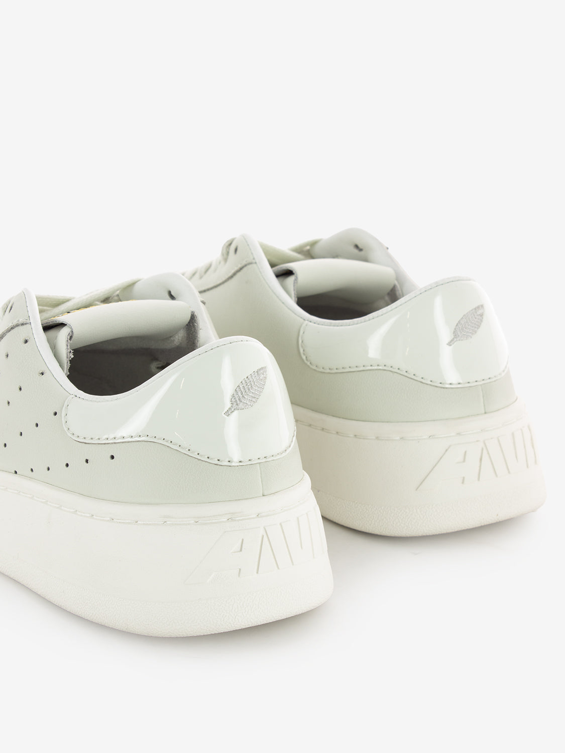 Trailmate white patent sneakers