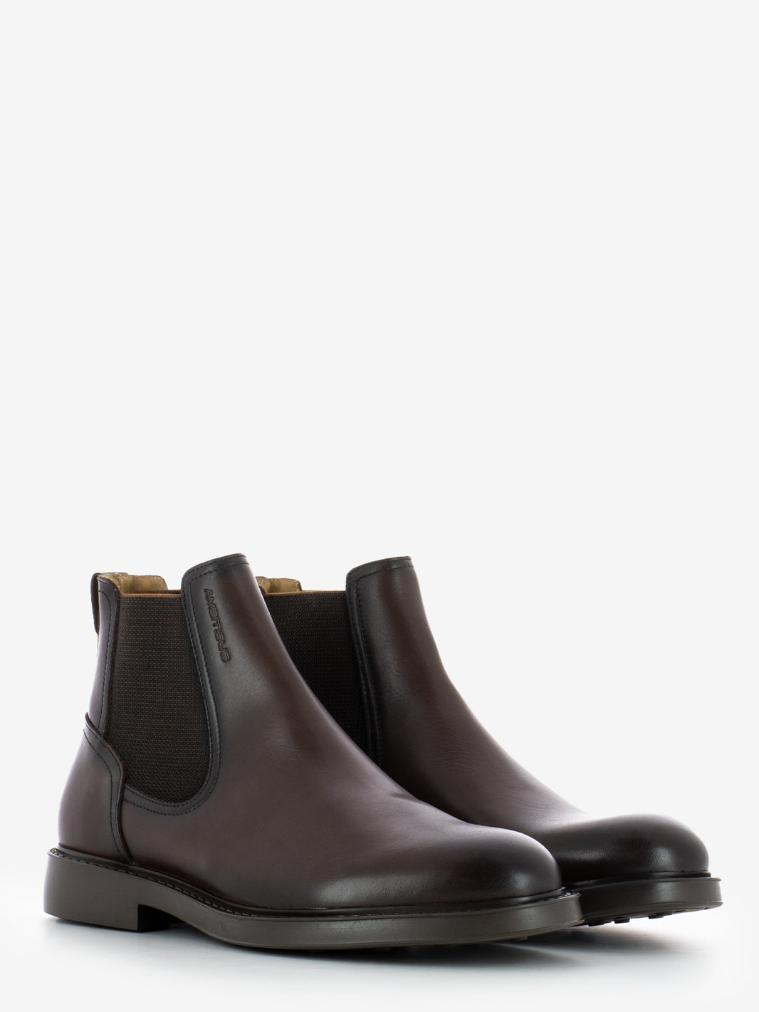 Beatles in pelle marrone