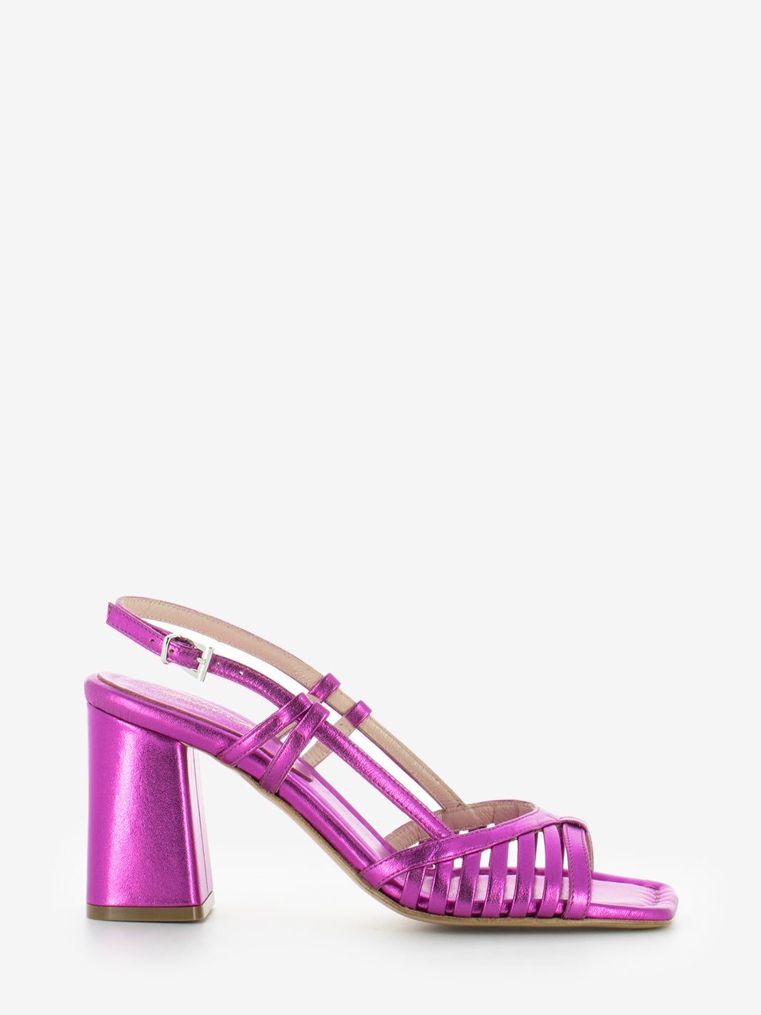 Sandalo con tacco laminato fuxia