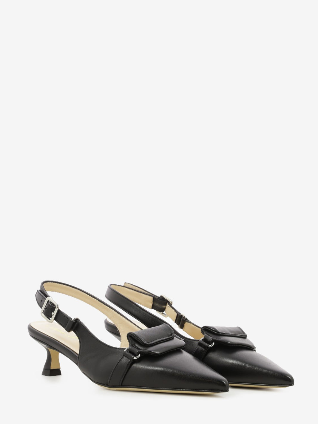 Slingback in nappa nera