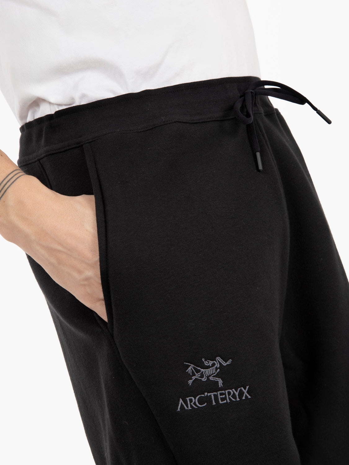 Emblem fleece jogger M black