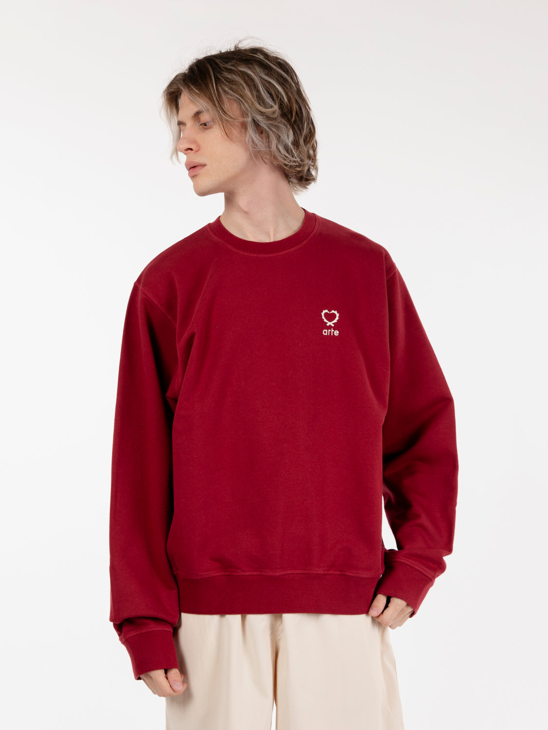 Carlos small heart burgundy crewneck sweatshirt